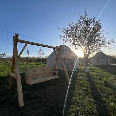 Bosogo Yurt Camp Hotel Bokonbayevo ภายนอก รูปภาพ