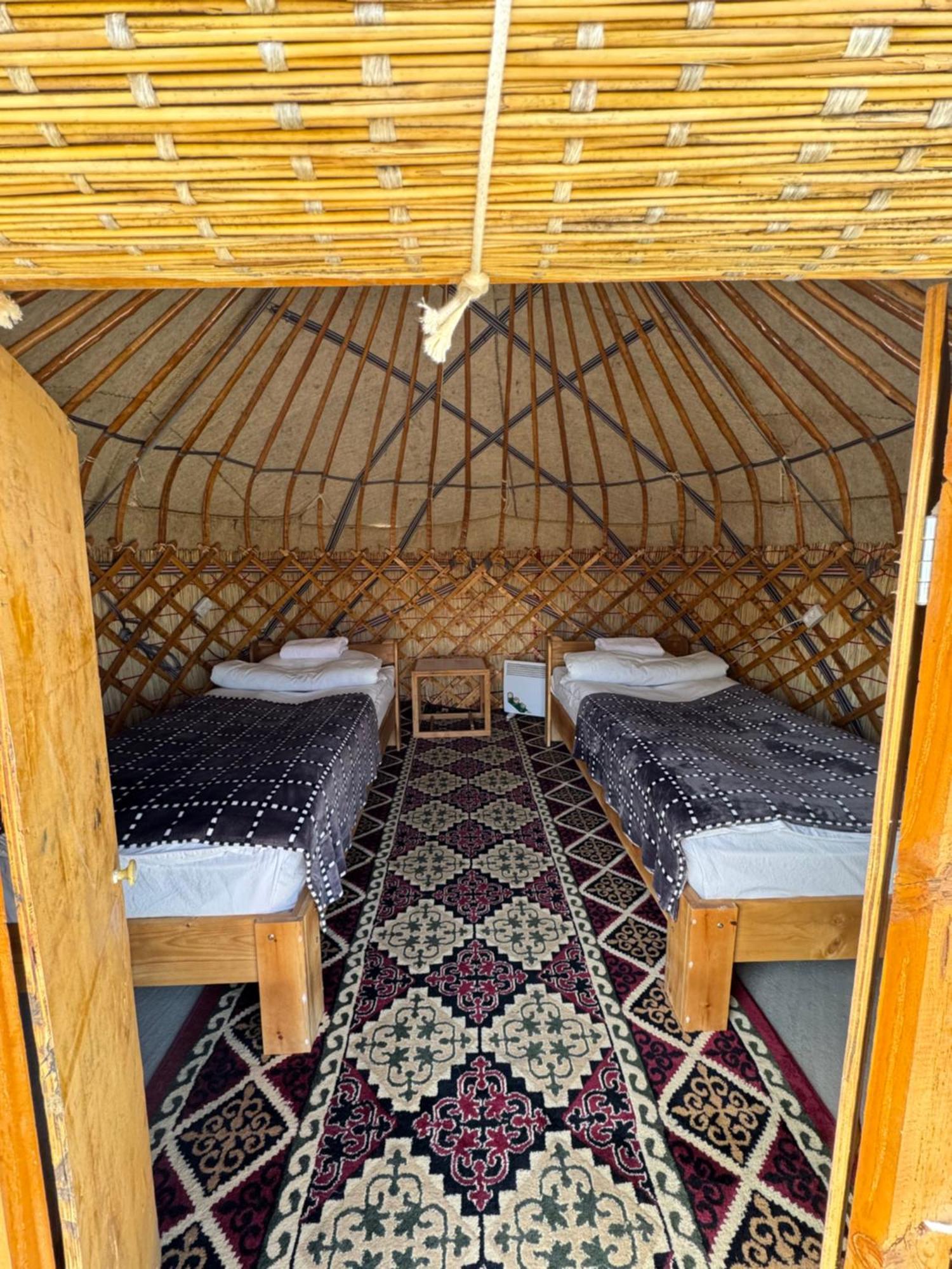 Bosogo Yurt Camp Hotel Bokonbayevo ภายนอก รูปภาพ
